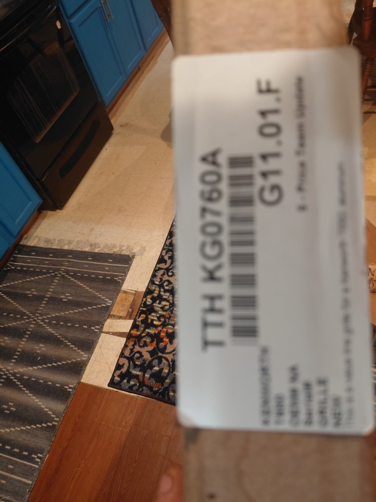 Kenworth T 680 Mesh Grille Inserts