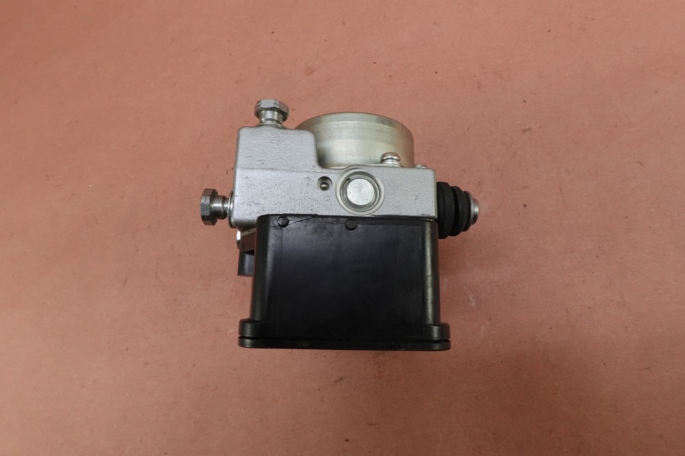 2012-2015 TRIUMPH TIGER EXPLORER ABS Brake Pump Module