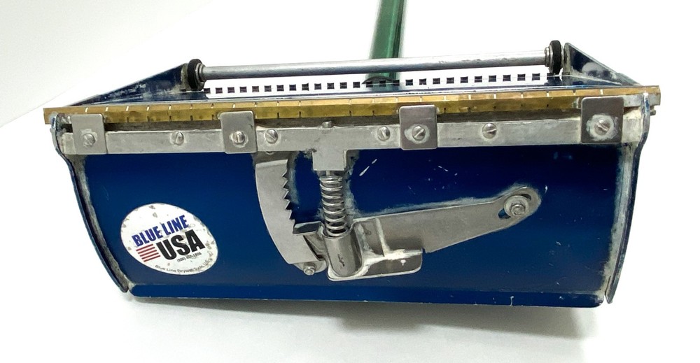 Blueline 10 inch Drywall Box w/ ADJUSTAR extendable box handle 40"- 62" BUNDLE!