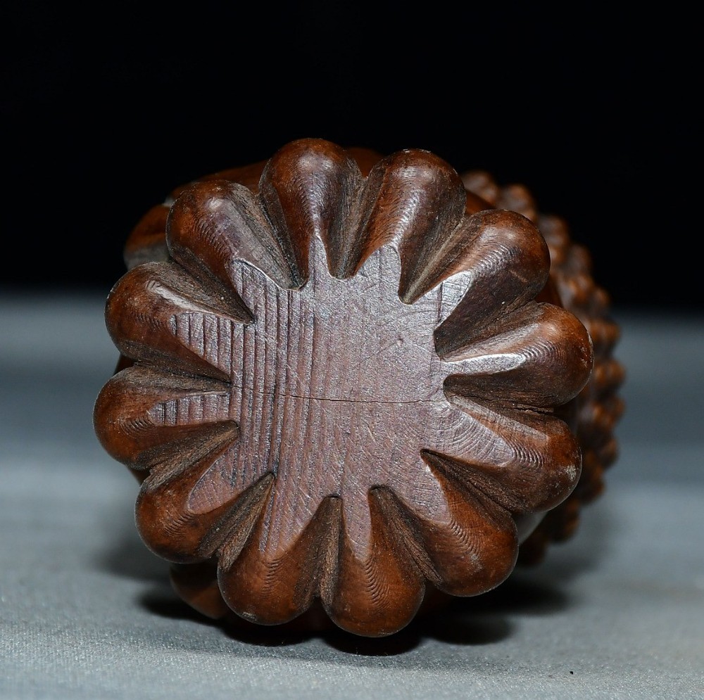 Exquisite Small Leaf Boxwood Buddha Handle