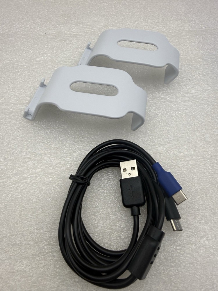 VR Controller Storage Stand Hooks w/Charging Cable For PSVR2,Charging Hangers