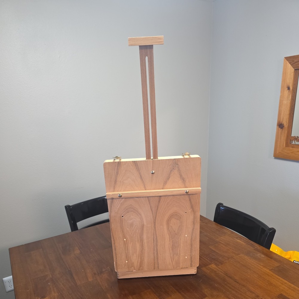 Wooden Folding Easel Pull Out Tray With Handle Latching