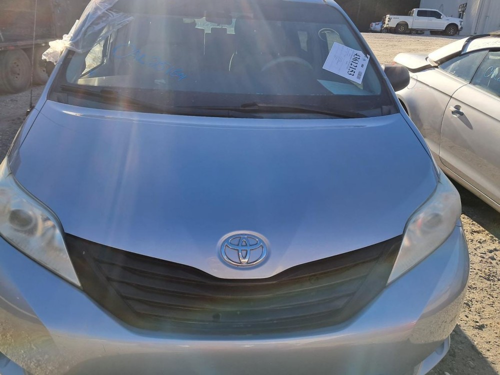 Engine ECM Electronic Control Module 3.5L 2GRFE Engine Fits 13-14 SIENNA 4901010