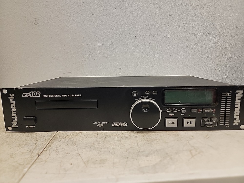 NUMARK MP102 Professional MP3 CD Player Rack Mount