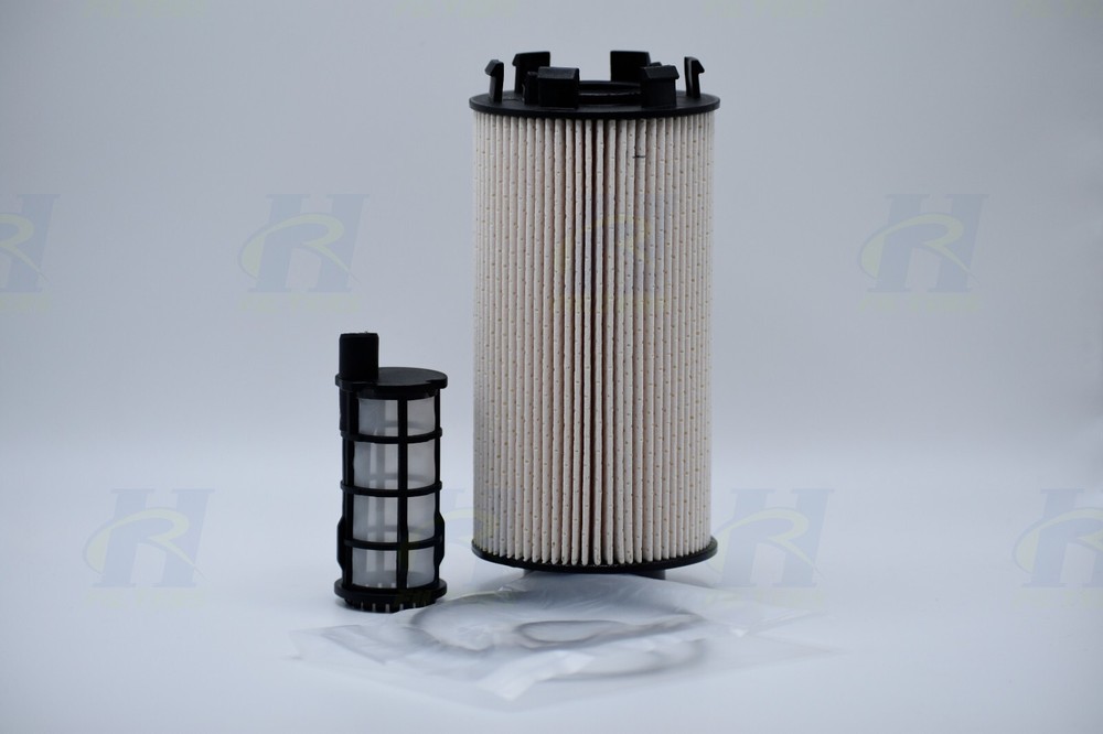 FUEL FILTER KIT FOR DDE5 engine Freightliner