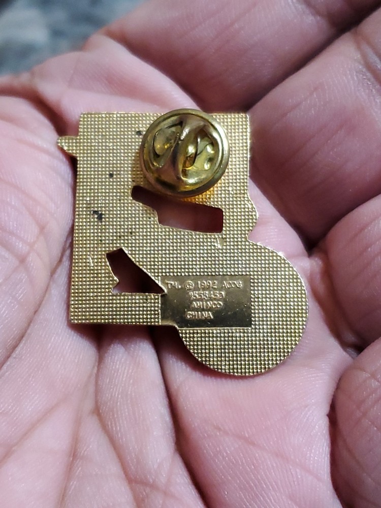 Delta Air Lines Pin