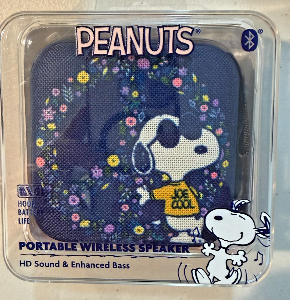 Peanuts Snoopy Portable Wireless Speaker, New