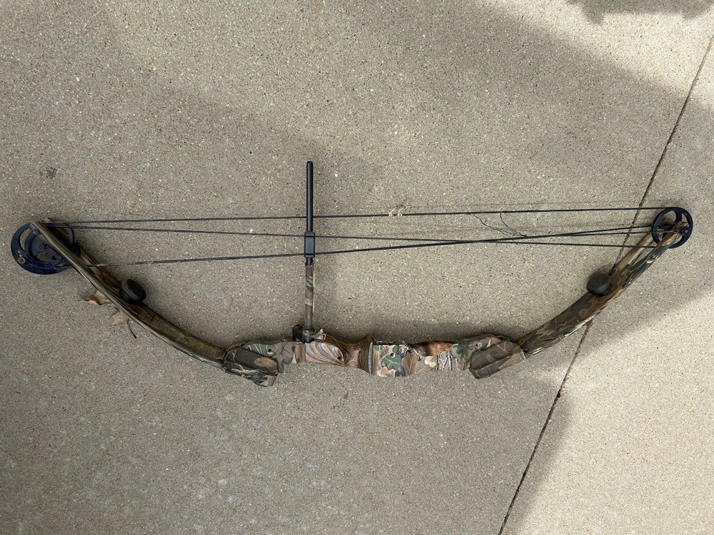 Bear Expedition Compound Bow
