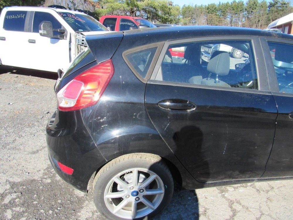 FIESTA 2019 Glove Box 1103763