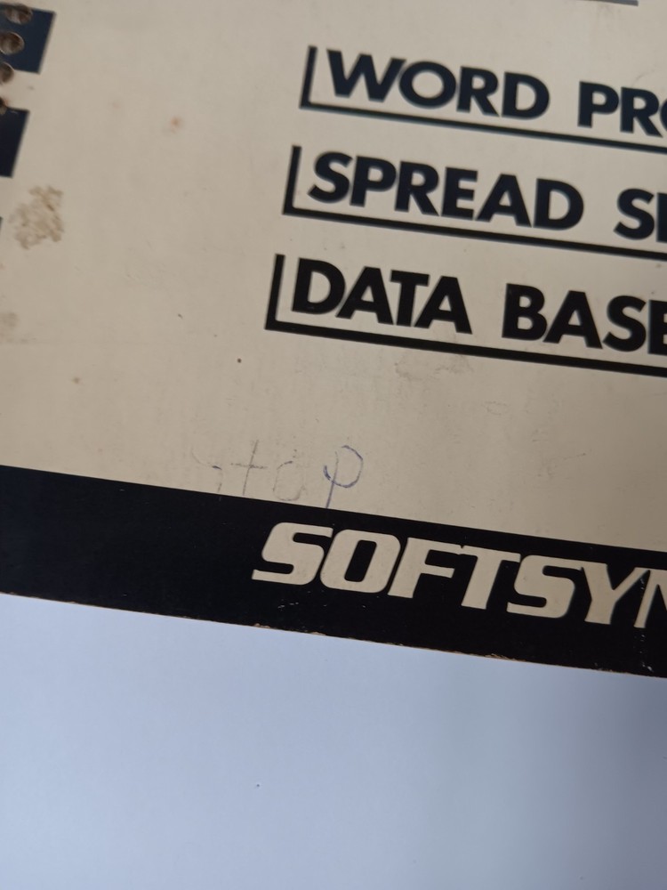 Trio The Integrated Word Processor Spreadsheet Database Manual Guide Softsync