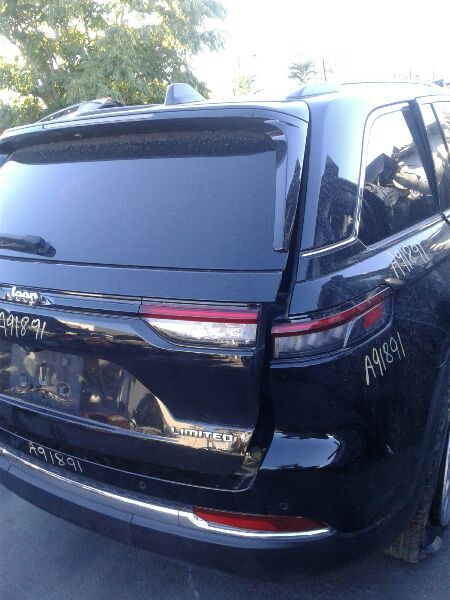 GRANDCHER 2022 Quarter Panel 120514