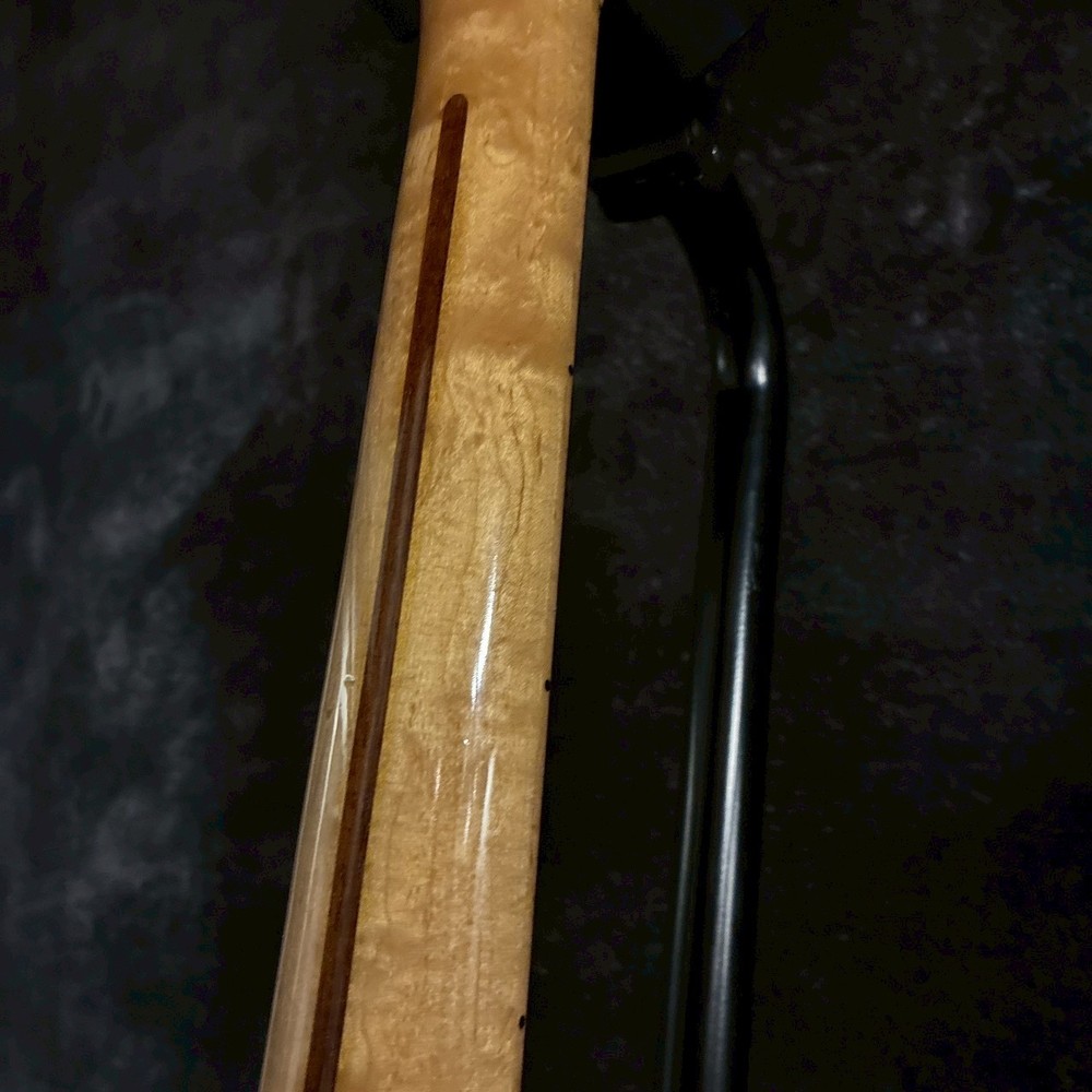 Fernandes BURNY CUSTOM ST Natural【4.35㎏】