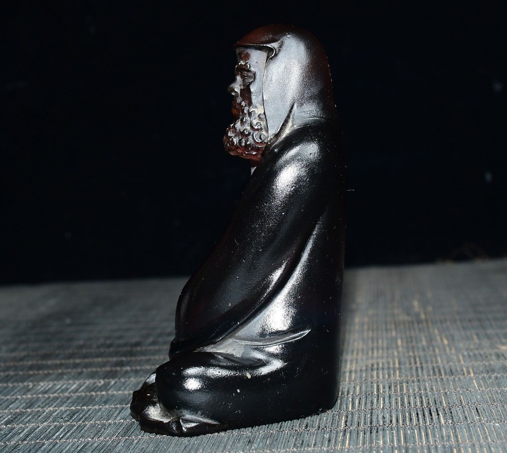 Fine glass processed Damo ornaments