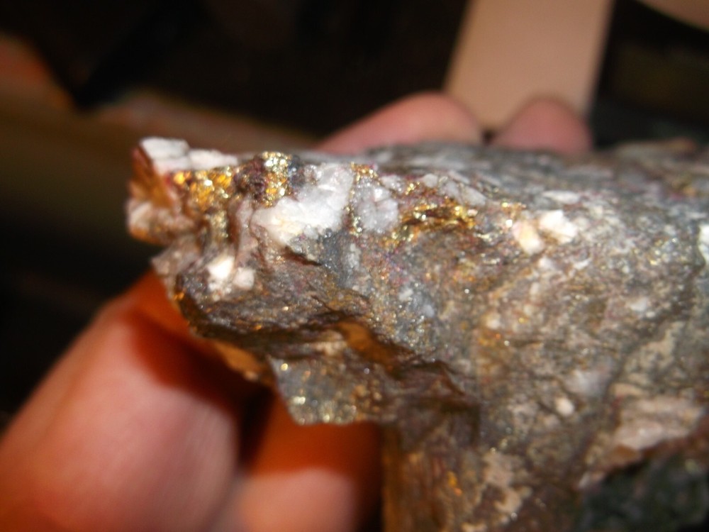 Gold, silver, copper, 287 grams samples ,ore high grade .