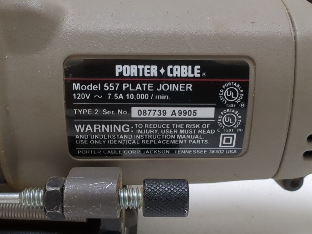 PORTER-CABLE 557 Deluxe Biscuit/Plate Joiner w/Case
