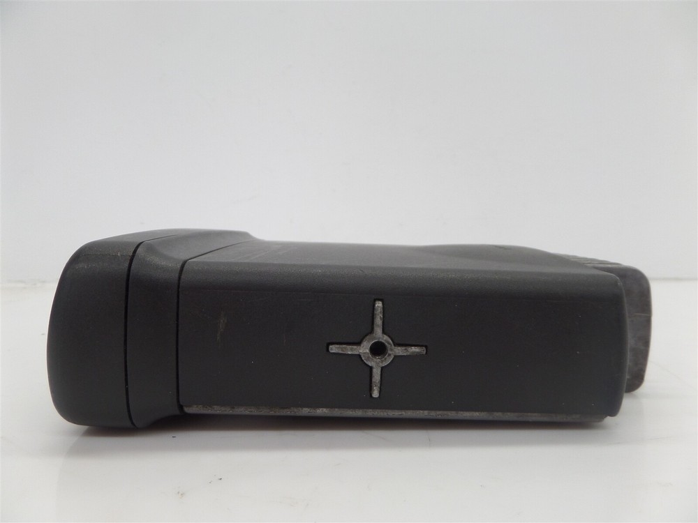 Motorola CDM750 Mobile Two-Way Radio