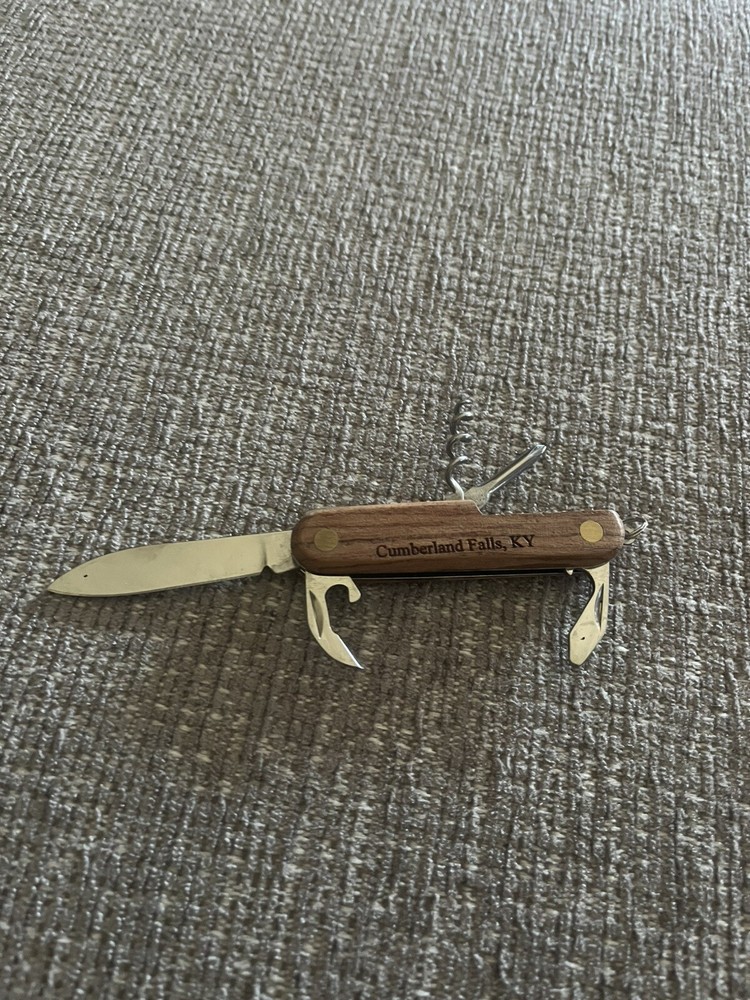 Cumberland Falls, KY Multi Function 3.5”Pocket Knife NOS