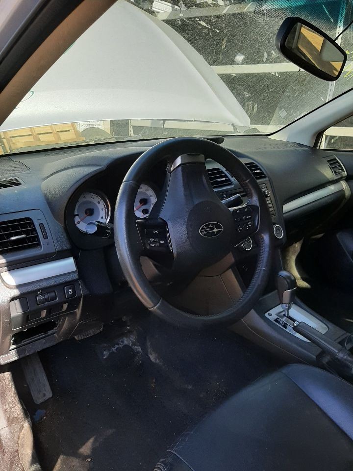 IMPREZA 2012 Headrest 928025