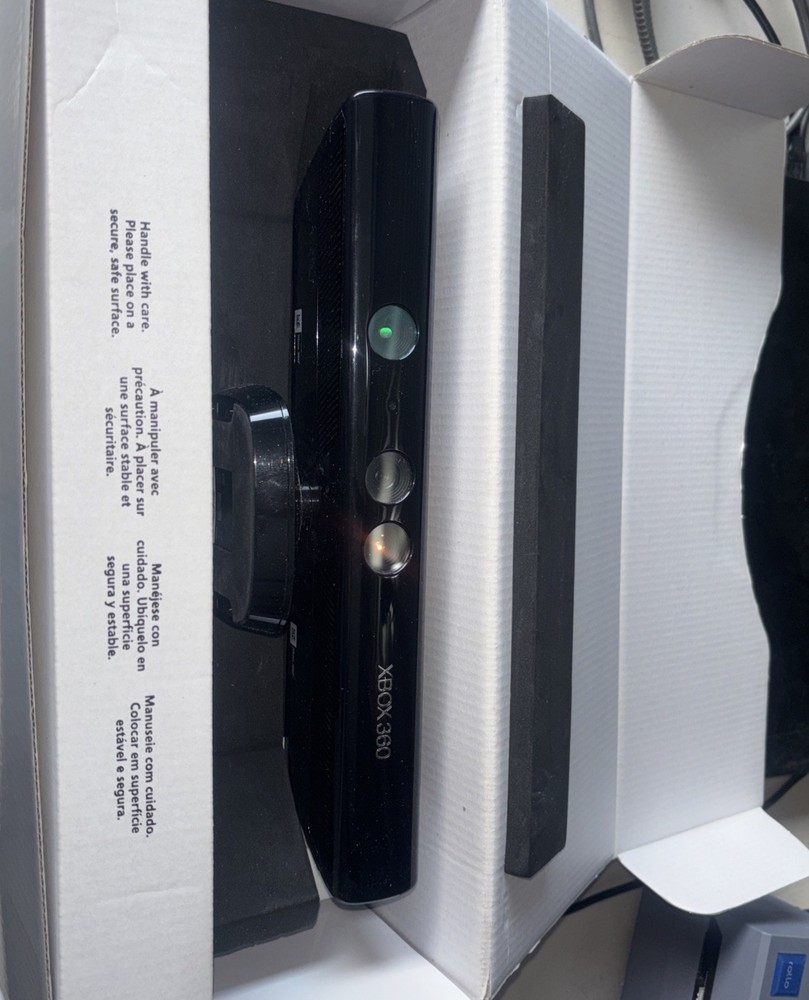 X Box 360 Kinect Sensor with Kinect Adventures With Game