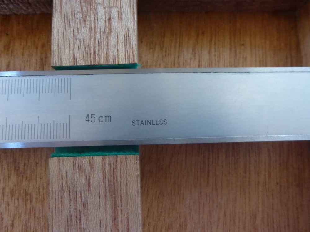 Mitutoyo 45 cm Vernier Caliper