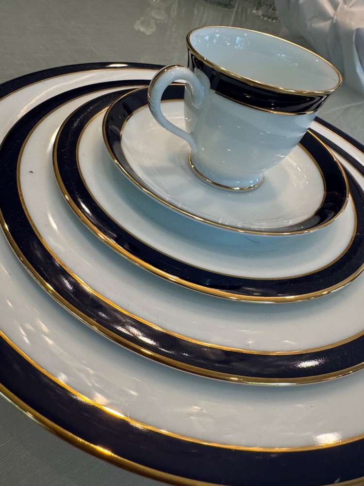 Noritake Fremont Dinnerware Ser, Service for 6