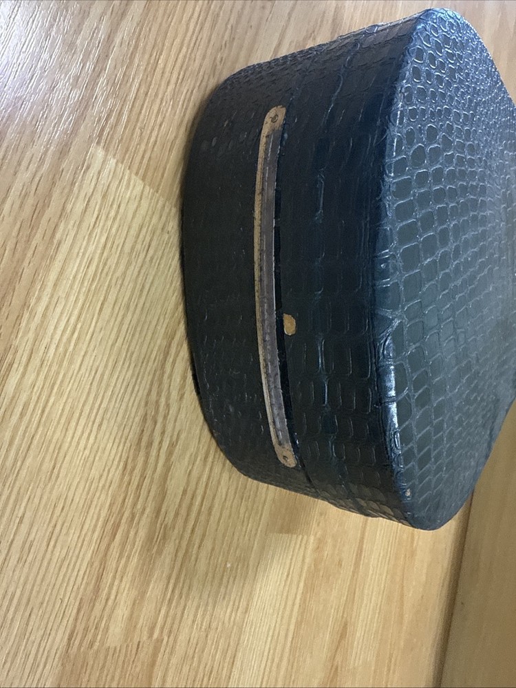 Vintage Crocodile Texture Case