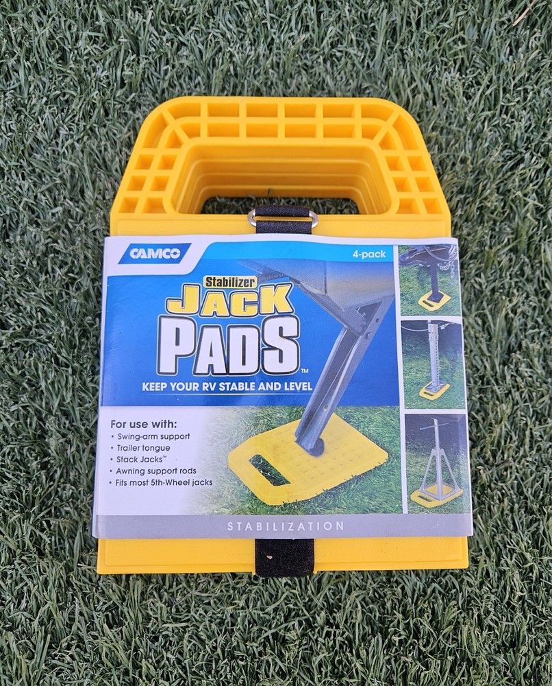 Camco Stabilizer Jack Pads (4-Pack)