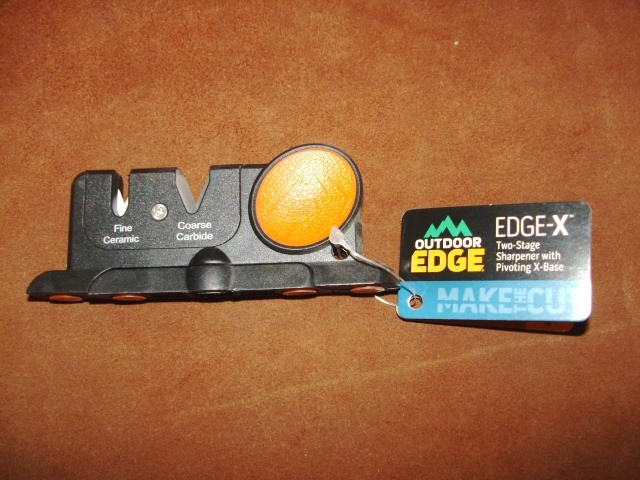 TWO-STAGE KNIFE SHARPENER WITH PIVOTING X BASE-NEW