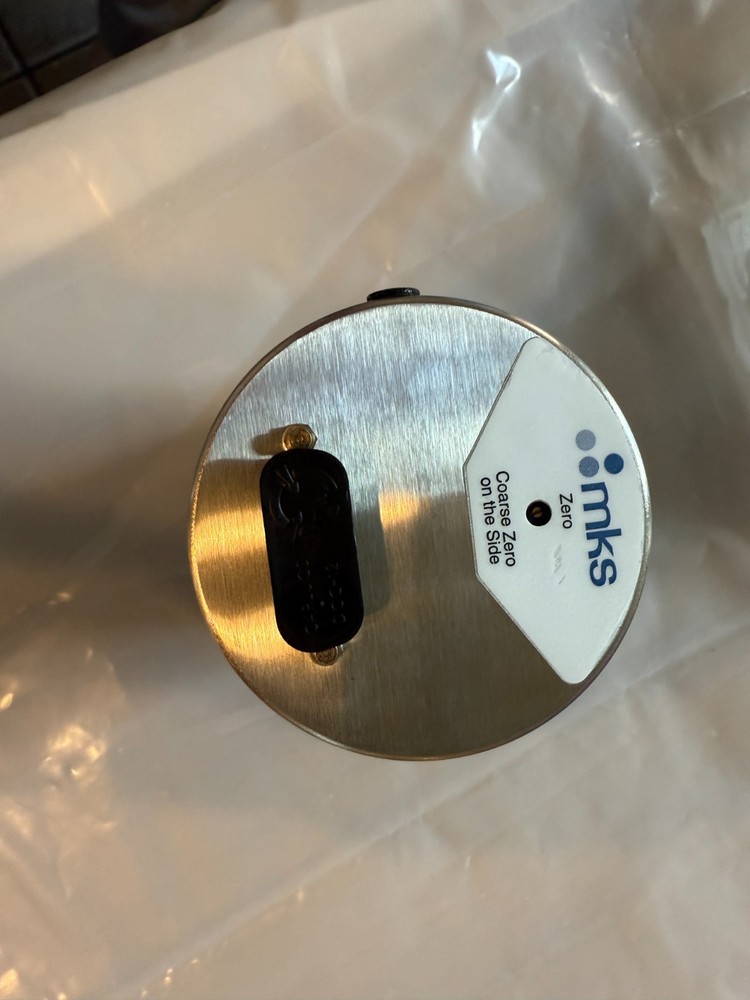 MKS Baratron 627B-16268 Manometer