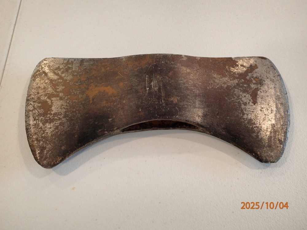 Vintage Double Bit Axe Head 3.6# Maker Unknown