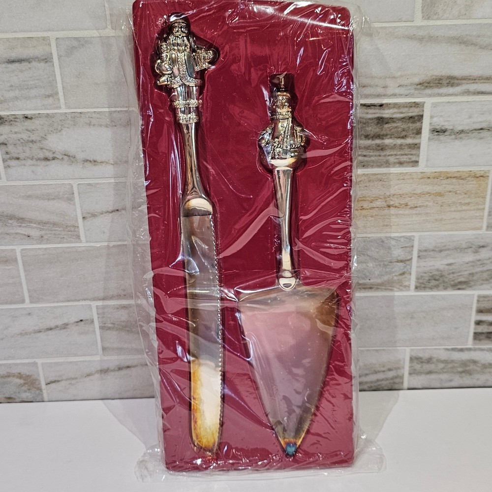 Wallace Silversmiths 2 Piece Silverplated Christmas Pie Server Set Santa Snowman