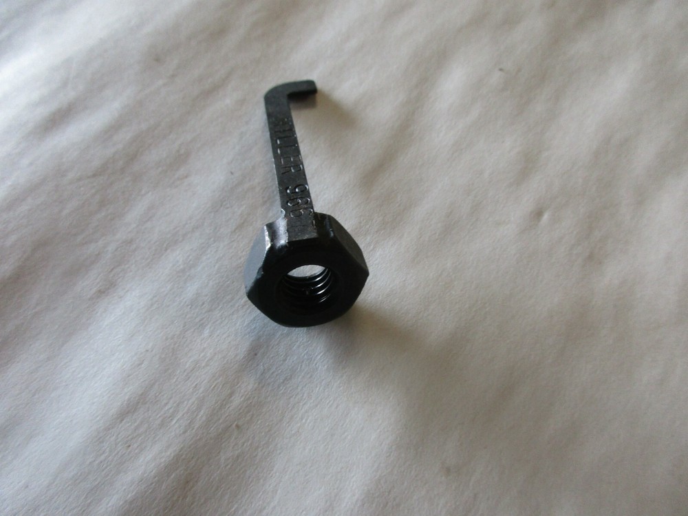 MILLER TOOL 9667 SEAL REMOVER TOOL