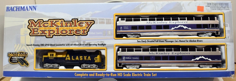 BACHMANN  HO Scale McKINLEY EXPLORER RTR Train Set - Excellent Condition