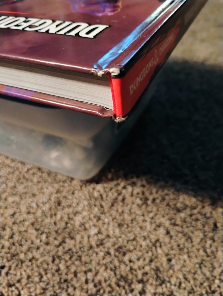 Dungeons and Dragons Dungeon Master's Guide 2014