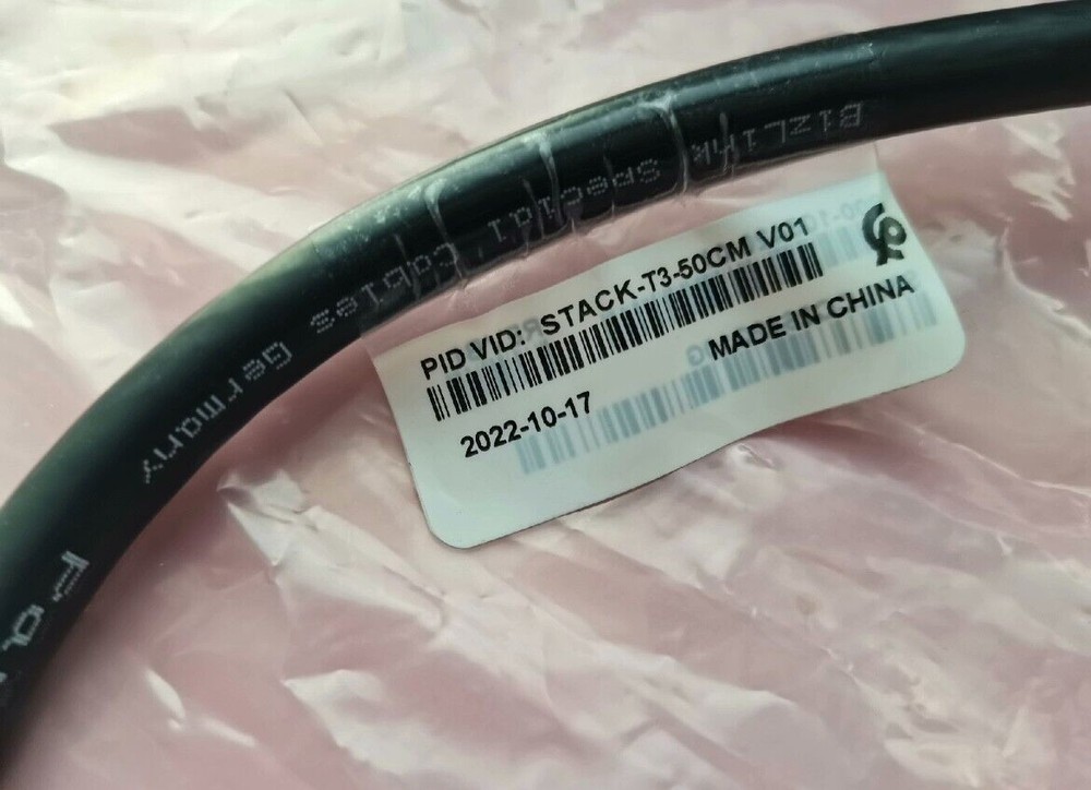 Cisco STACK-T3-50CM Type 3 Stacking Cable for Catalyst 9300 800-105420-01