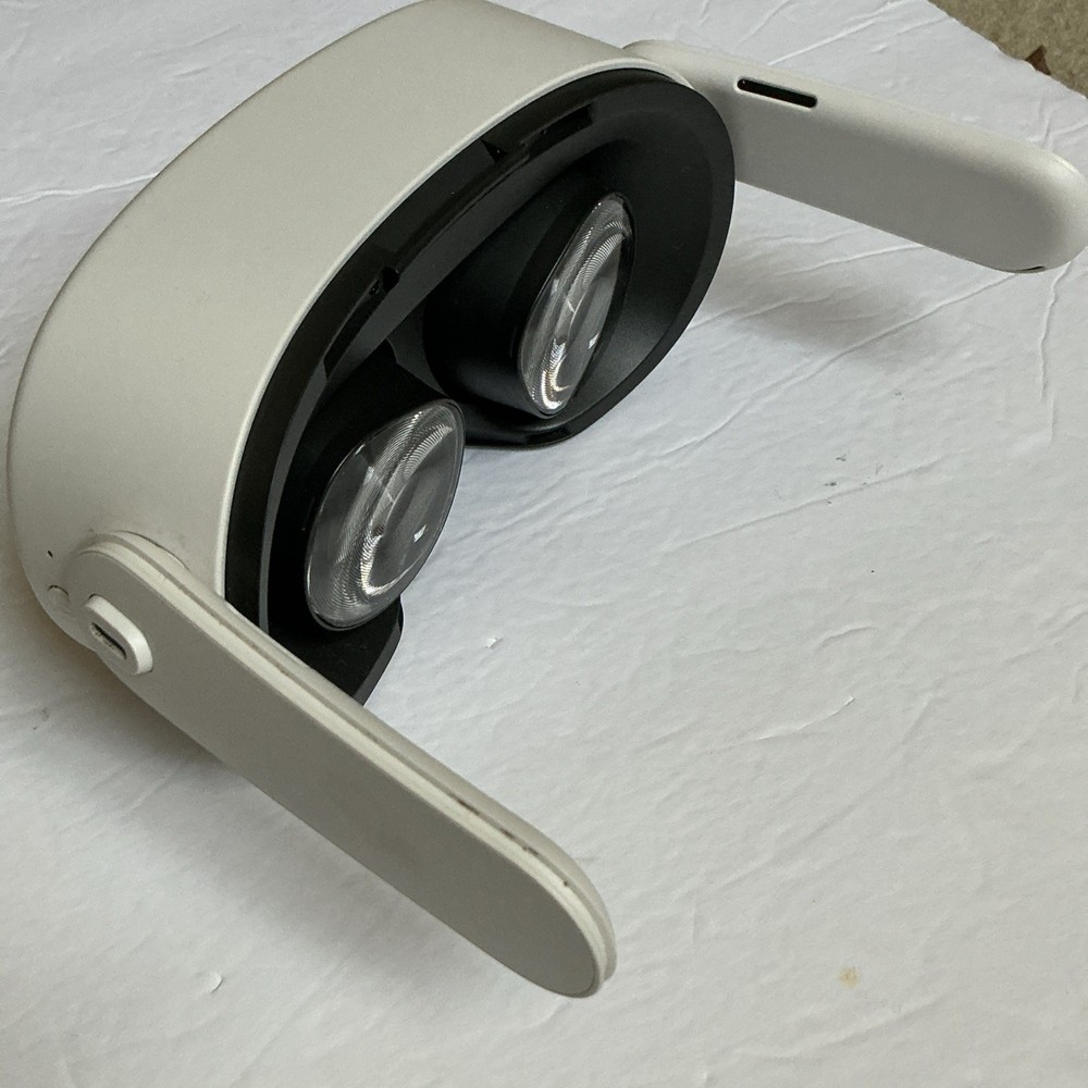 Meta Quest 3S 256GB VR Headset Only (No Controllers) - Nice Lenses