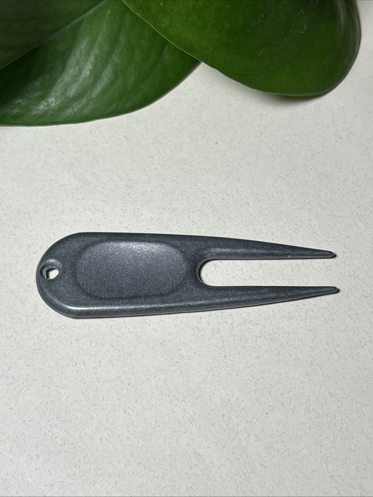 Vintage BB&T Golf Course Metal Divot Tool