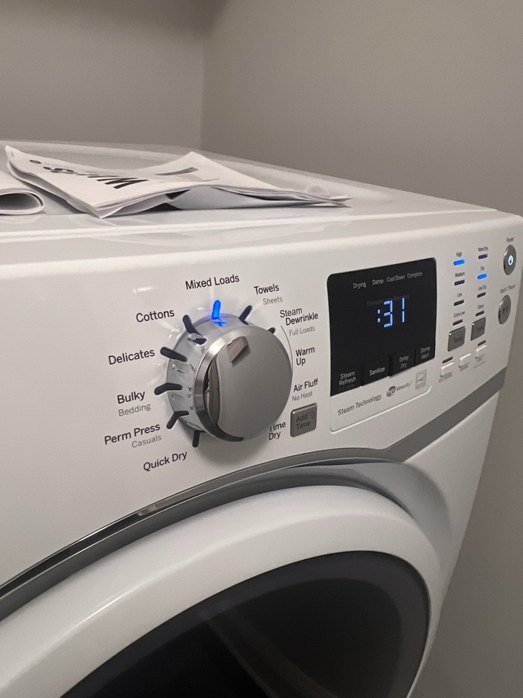 GE Front-Loading Electric Washer & Dryer Set White Steam Technology