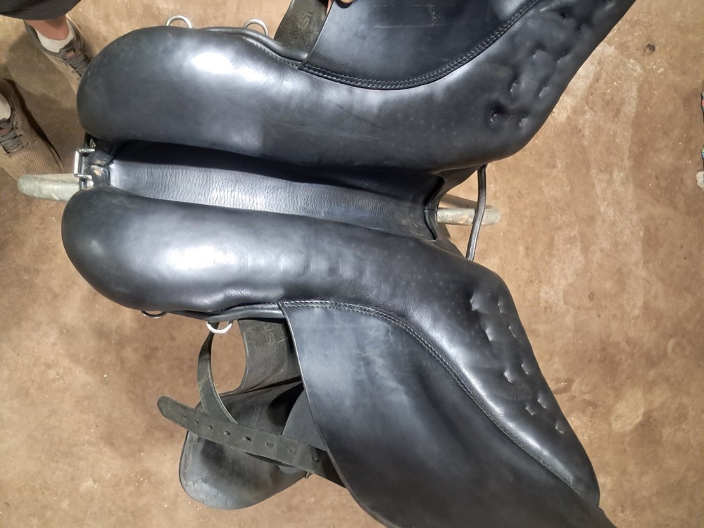 Stubben Benni's Harmony 19" XW Saddle