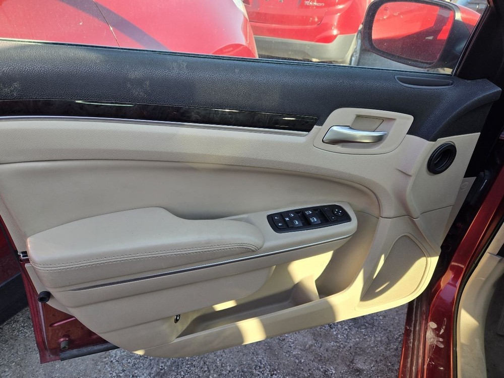 2011-2014 Chrysler 300 Dash 8.4" Display Screen
