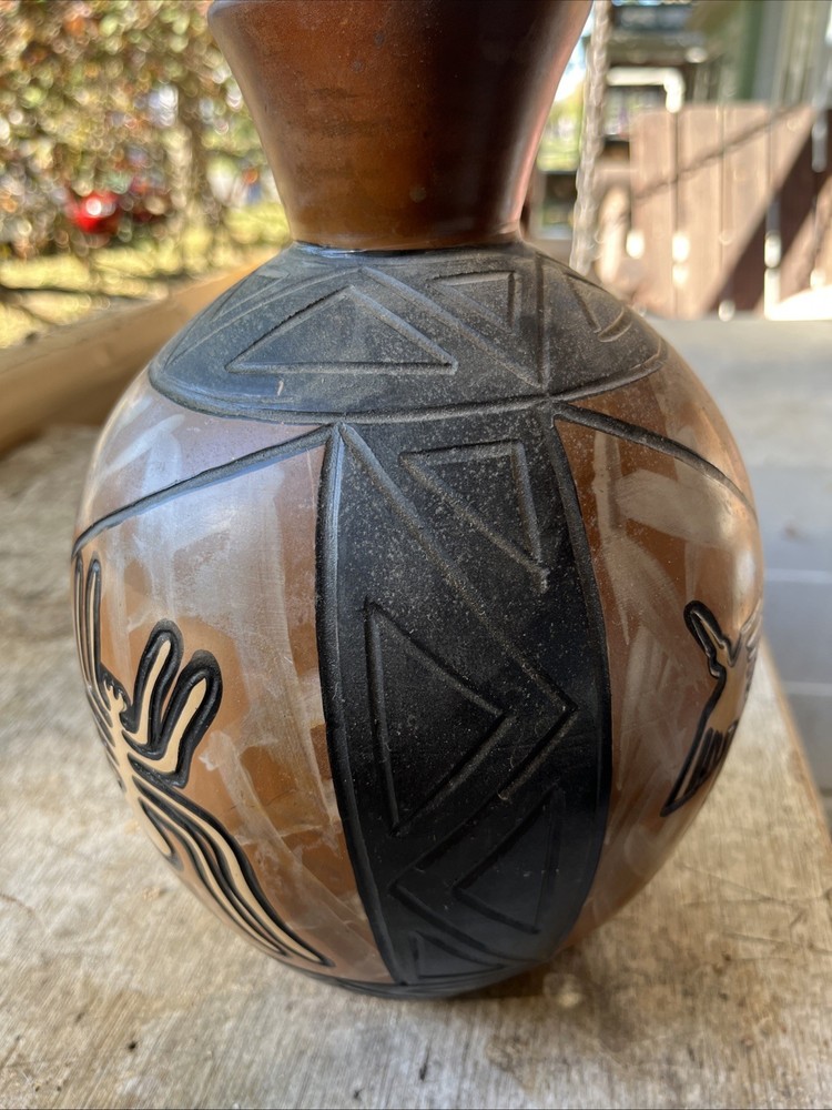 Peruvian Vase Cesar Torres
