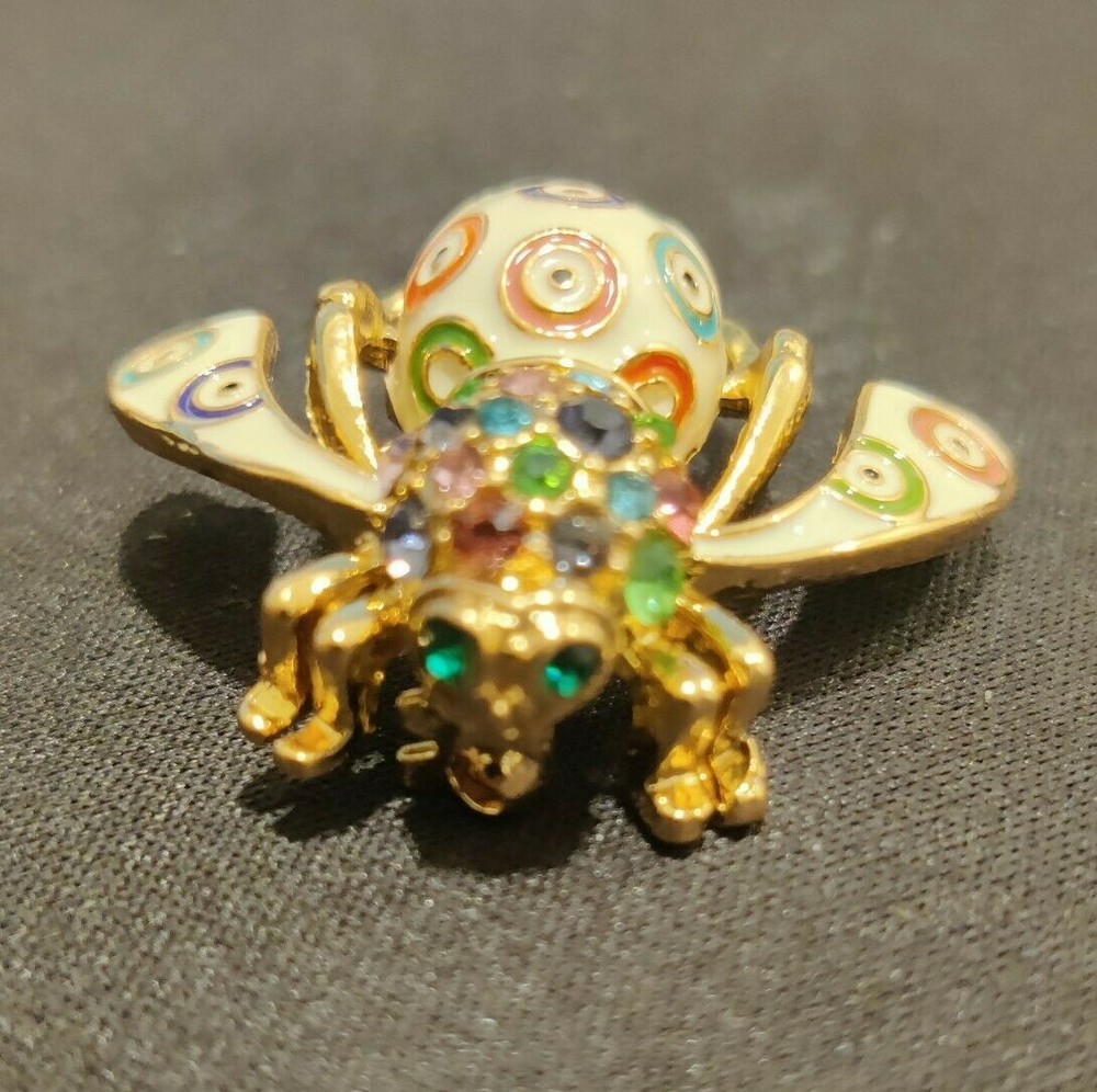 Joan rivers bee pin rare