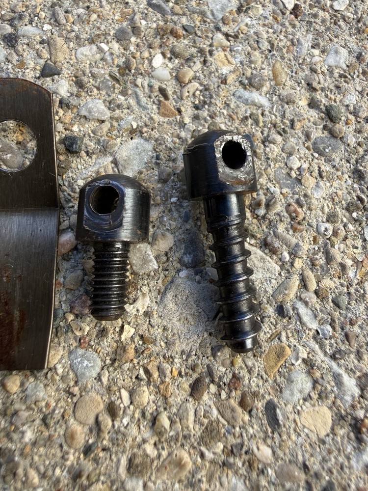 Knight Disc .50 Cal. Inline Muzzleloader Ramrod Retaining Spring w/ Swivel Studs