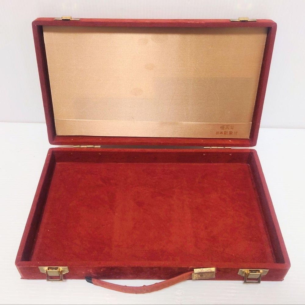 Nintendo Mahjong Set with Velvet Case