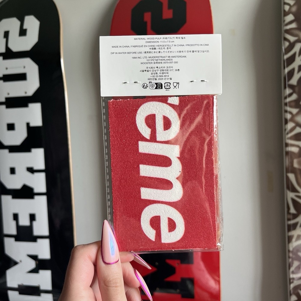 SS25 Supreme POP UP Sponge Brand new