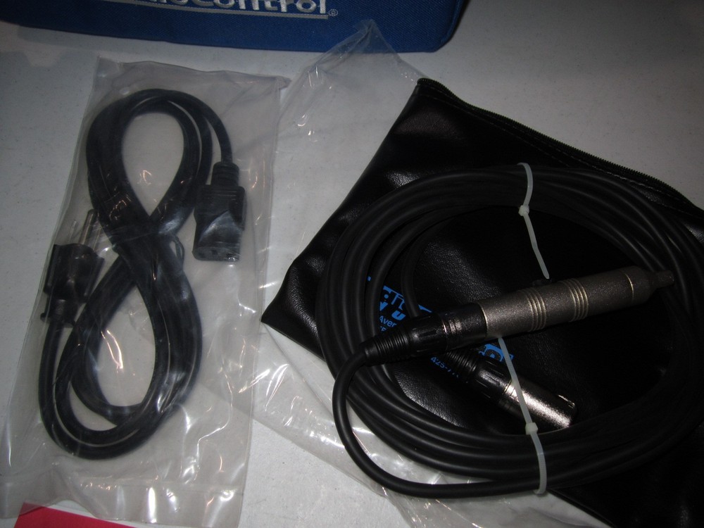 Audio Control SA-3052 one Third Octave Real Time Spectrum Analyzer / SPL Meter