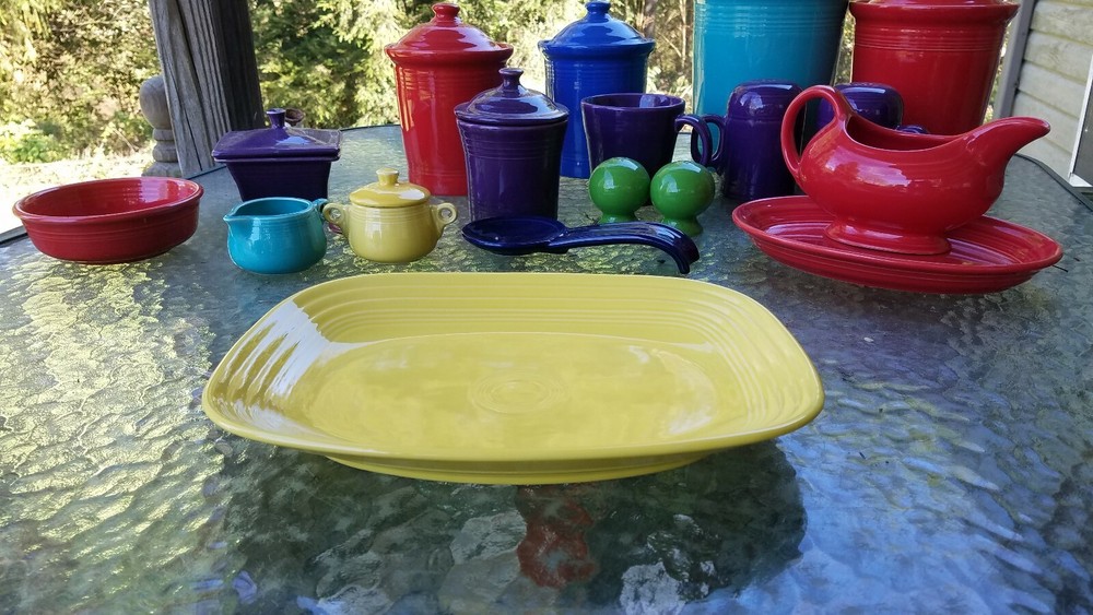 rectangular rectangle SERVING PLATTER PLATE sunflower yellow FIESTA 12" NEW