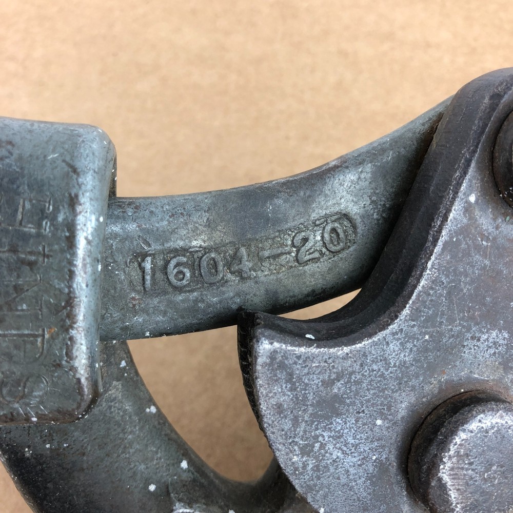 KLEIN TOOLS 1604-20 Wire Cable Pulling Jaw Havens Grip 5000 lb Max Load