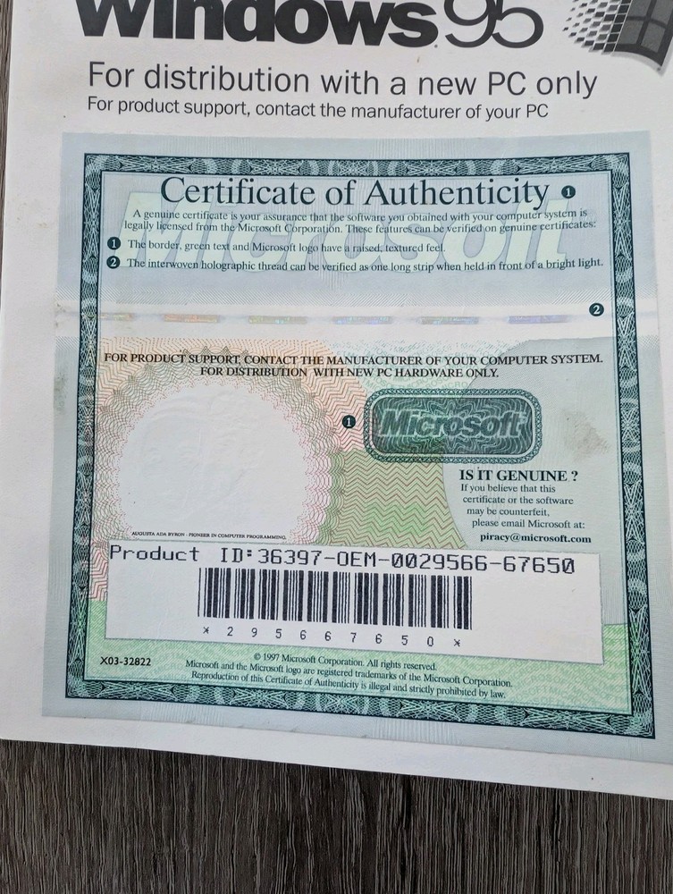 Microsoft Windows 95 Certificate of Authenticity Sealed In Original Packaging