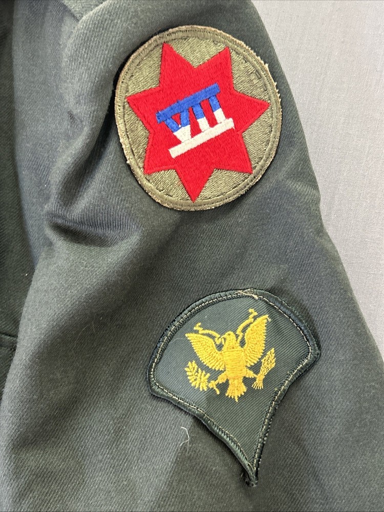 Vintage US Army Class A Wool Jacket VII Corps Patch Cold War Germany 42R
